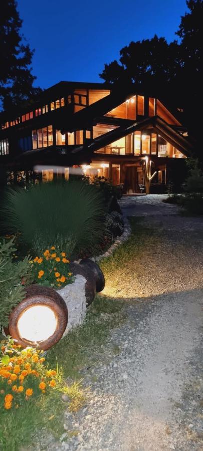 Guest House Mala Prica Zivinice Esterno foto