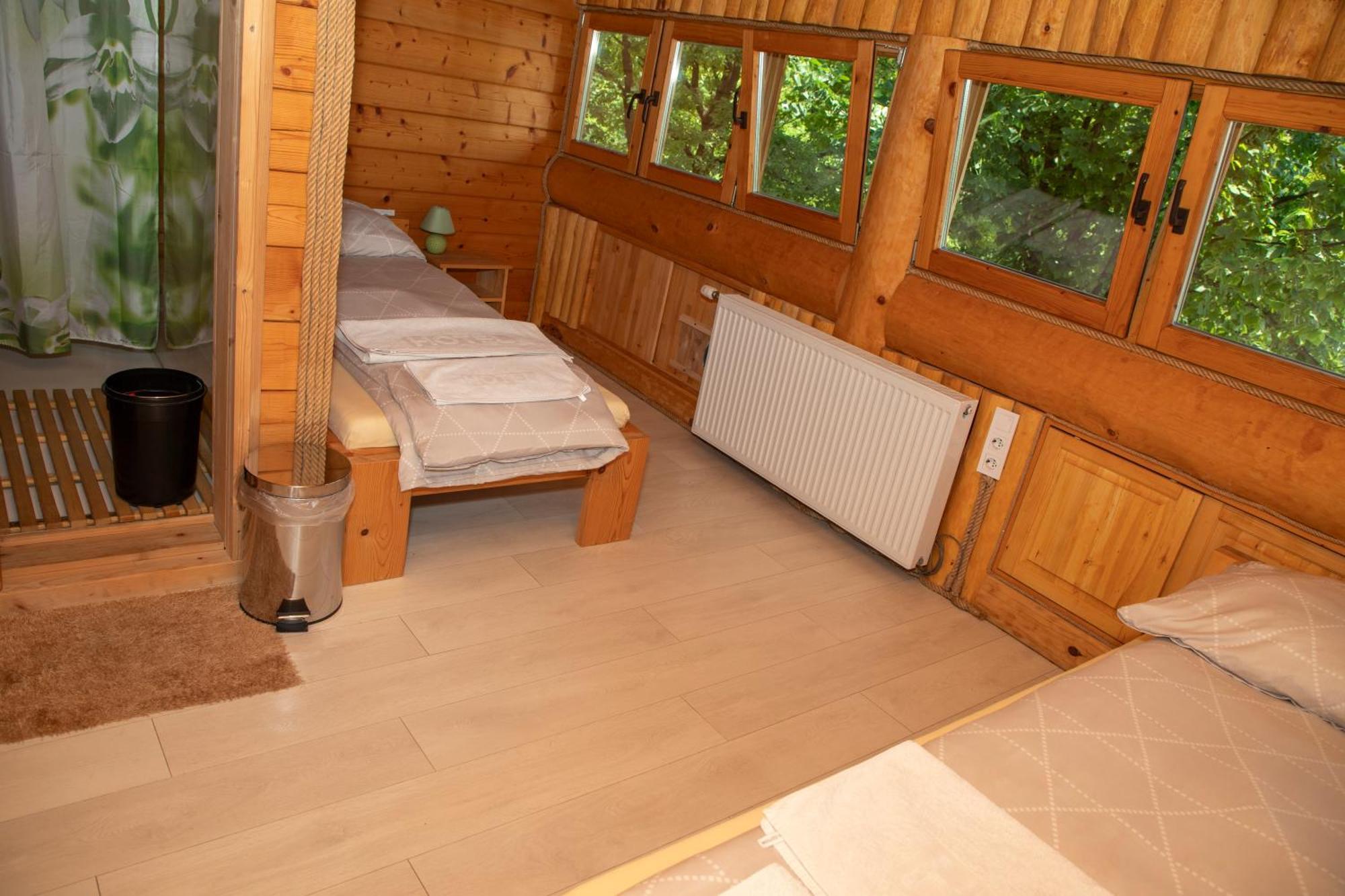 Guest House Mala Prica Zivinice Esterno foto