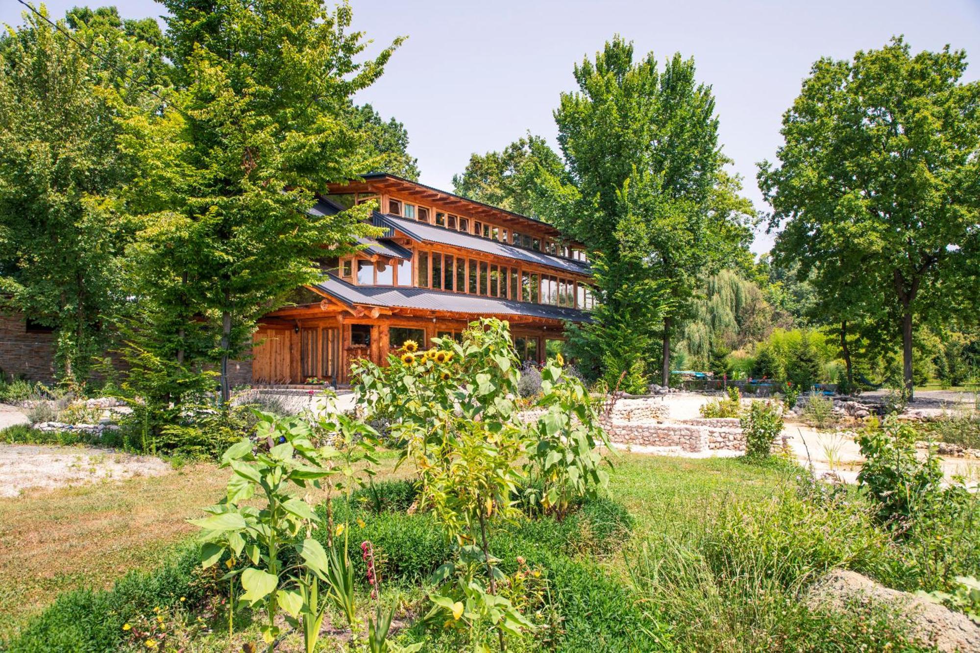 Guest House Mala Prica Zivinice Esterno foto